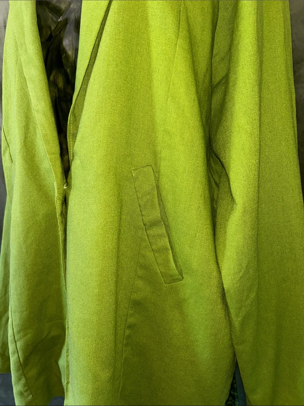 PrettyLittleThing Bright Green Single-Button Blazer